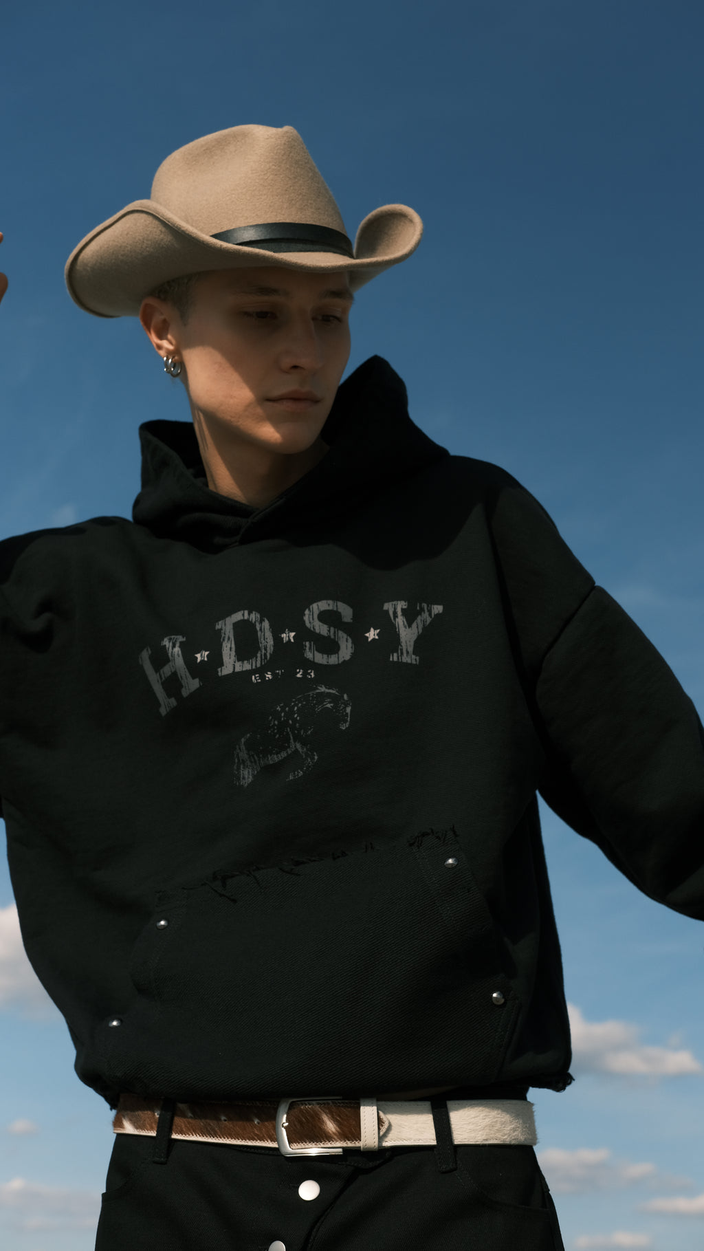 HDSY black hoodie