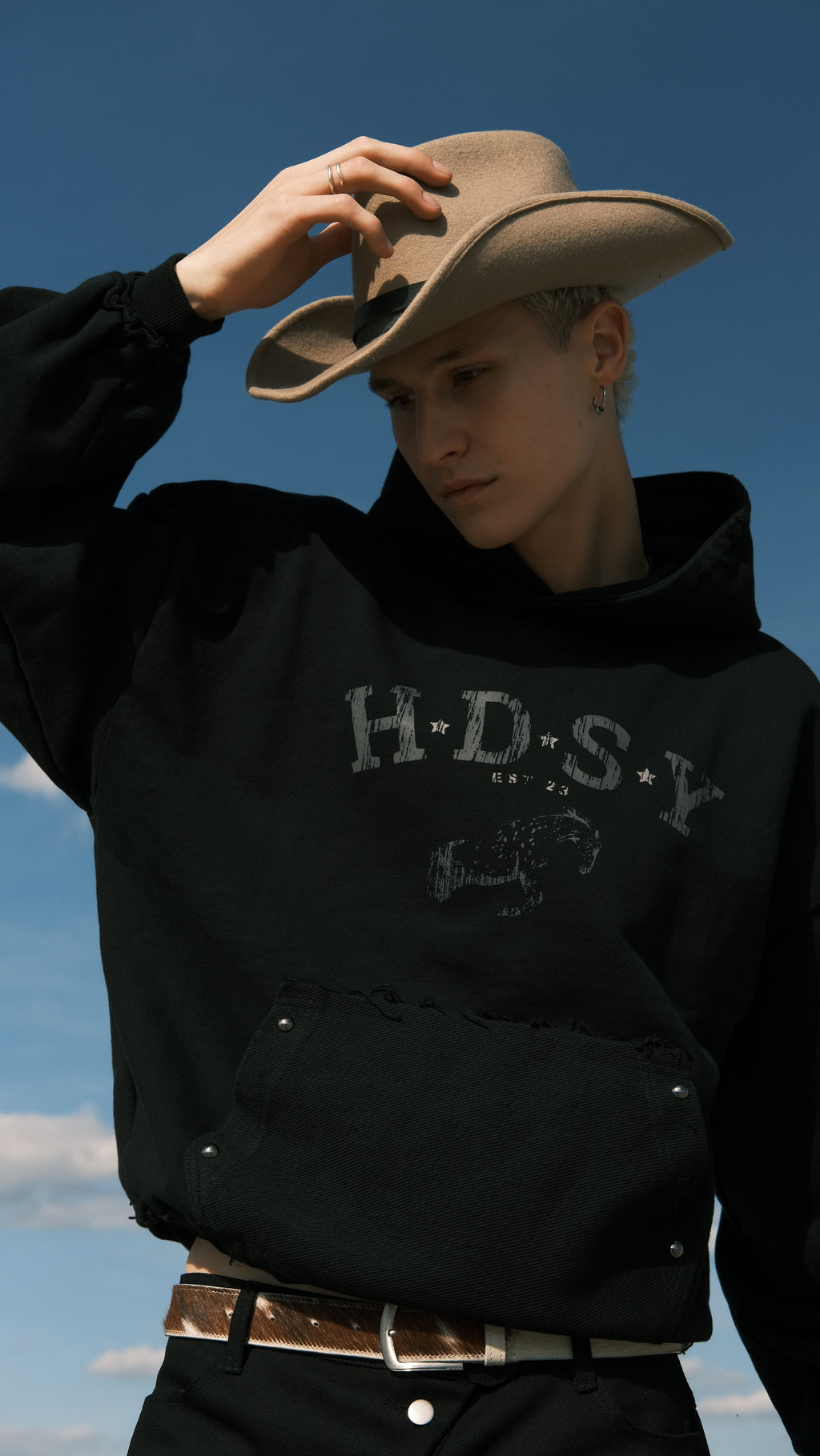 HDSY black hoodie